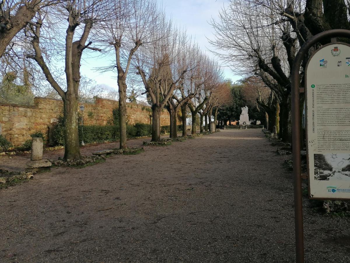 Etrusco Apartment *